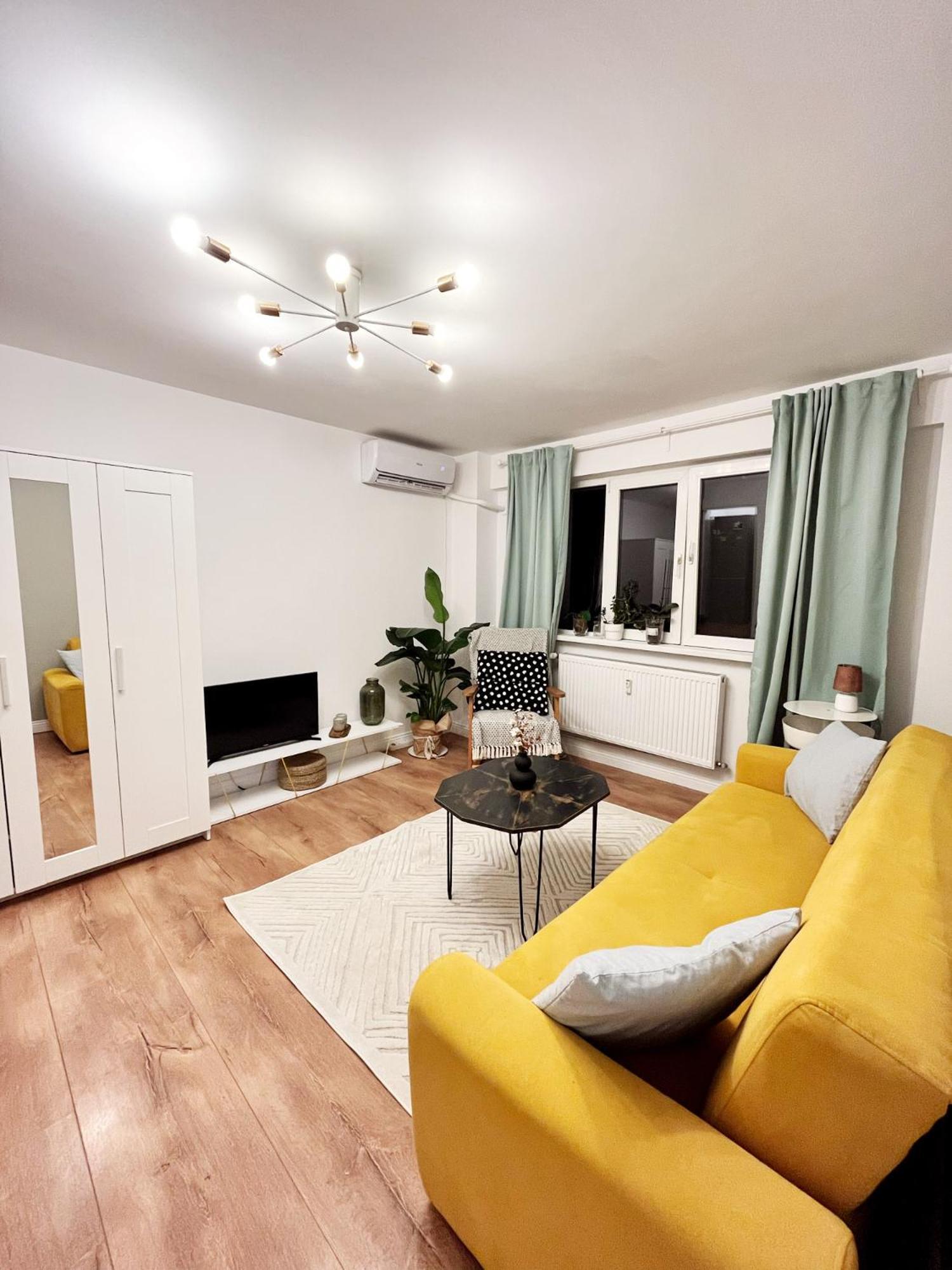 Lola'S Apartament Close To City Center Bucureşti Eksteriør bilde